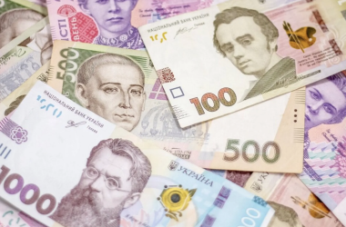 Депутаты проголосовали за повышение учительских зарплат