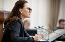 Заработные платы педагогов с 01 января вырастут на 30%, – Свириденко