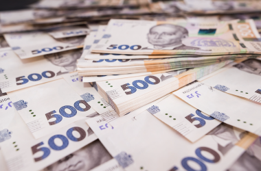 Оклад учителя будет составлять от 21 тысячи грн, – глава финансового комитета