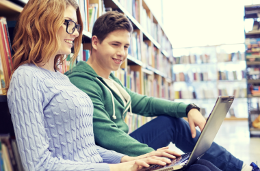 Суд отменил проведение зачета для аспирантов по украинскому и иностранному языкам