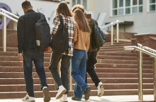 Образовательная система потеряла более 200 тысяч потенциальных абитуриентов