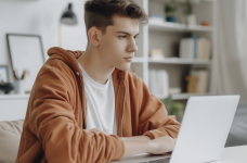 МОН продолжит борьбу с абитуриентами-мужчинами в возрасте от 25 лет