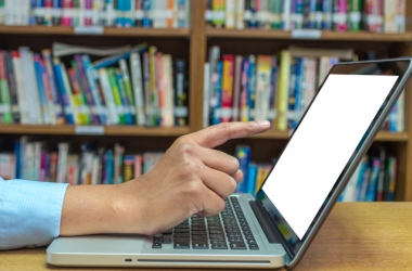 Учителям предлагают пособие по урокам обновленного курса «Защита Украины»