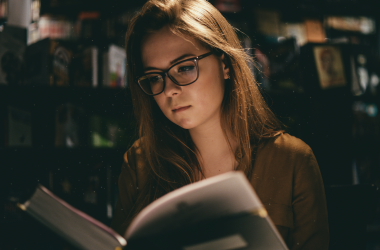 МОН рекомендует вузам продлить каникулы или онлайн-обучение