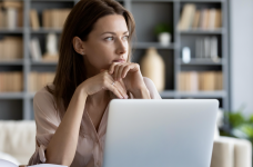 Профсоюз просит правительство установить надбавку для учителей в размере 30%