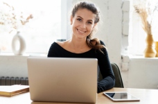 Почему ноутбук HP быстро разряжается во время онлайн-занятий