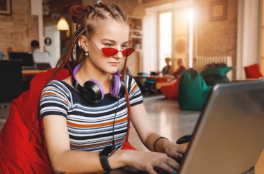 Как подростки учат друг друга безопасно пользоваться интернетом