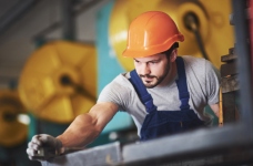 Правительство поручило областям раз в 5 лет просматривать сеть колледжей