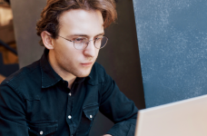 Украина провалила политику привлечения молодежи с ТОТ, – омбудсмен