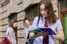 МОН просит общины не медлить с созданием лицеев для старшеклассников