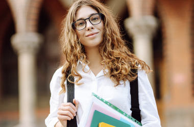 Для участия в НМТ уже зарегистрировано более 305 тысяч будущих абитуриентов