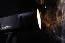 Студийные вспышки: как выбрать импульсный свет для фотостудии