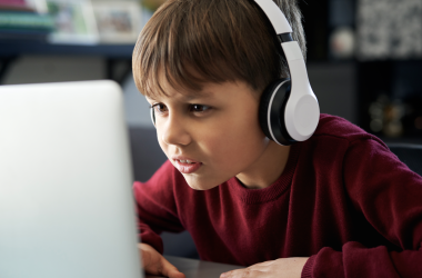 Дистанционное обучение часто является лишь формальностью, – глава Госслужбы