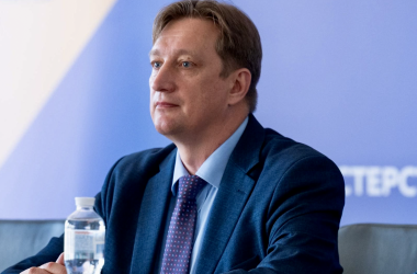 Министр заявил, что реформы будут проводить после широкого разговора с сообществом