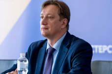 Министр заявил, что реформы будут проводить после широкого разговора с сообществом