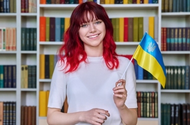 Крайне важно не терять образовательный контакт с детьми за рубежом, – премьер