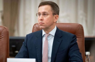 Зарплата опытных педагогов вырастет до 28,5 тысяч грн, – премьер-министр